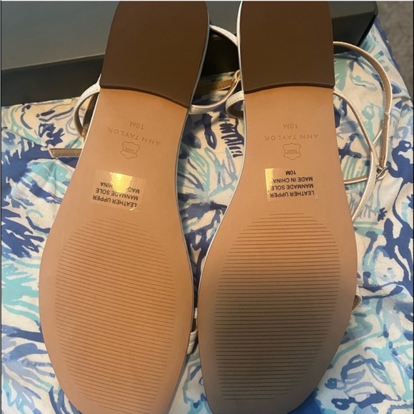NWOT! Ann Taylor White Priya Leather Strappy Sandals - Picture 2 of 3